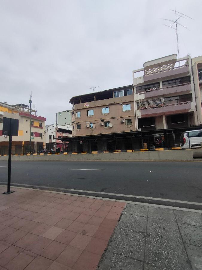 Hotel Eloy Alfaro Guayaquil Buitenkant foto