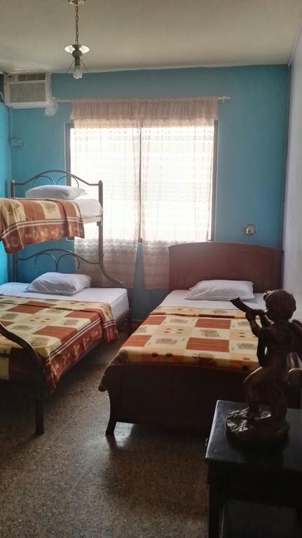 Hotel Eloy Alfaro Guayaquil Buitenkant foto