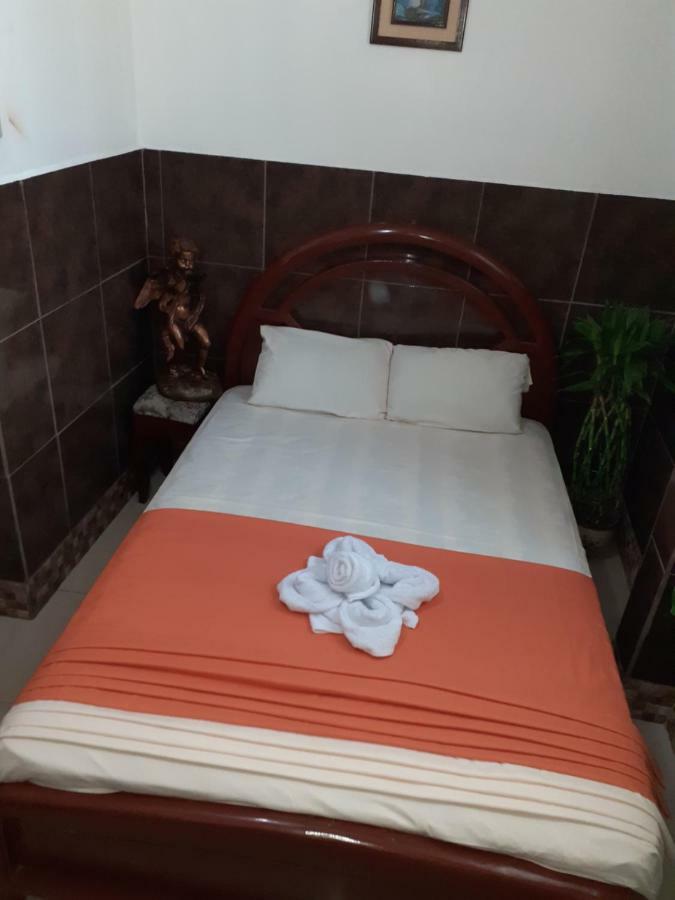 Hotel Eloy Alfaro Guayaquil Buitenkant foto
